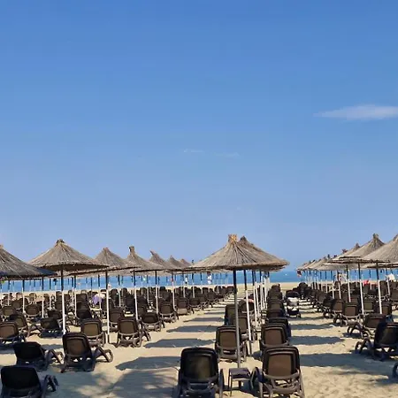 Aurora Qerret Apartamento Golem (Tirana)