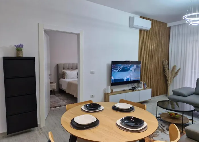 Aurora Qerret Διαμέρισμα Golem (Tirana)