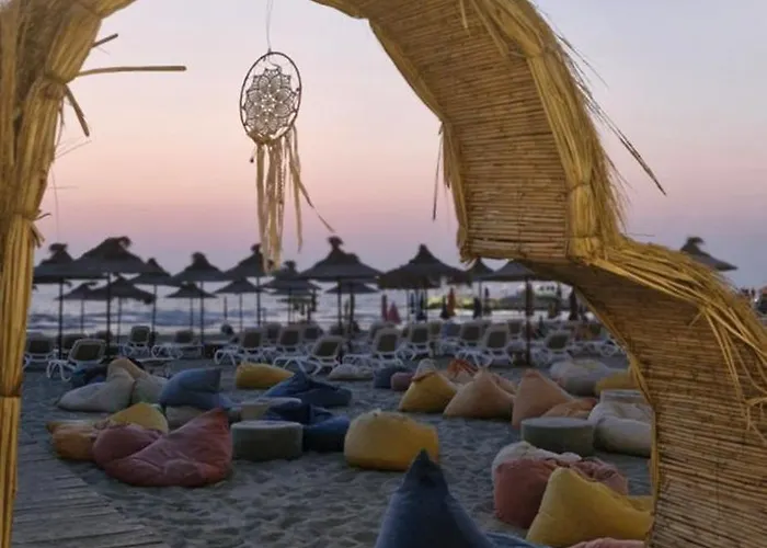 Aurora Qerret Διαμέρισμα *