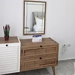 Aurora Qerret דירה