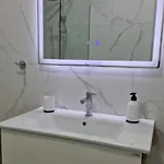 דירה Aurora Qerret גולם