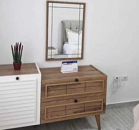 Aurora Qerret Apartament
