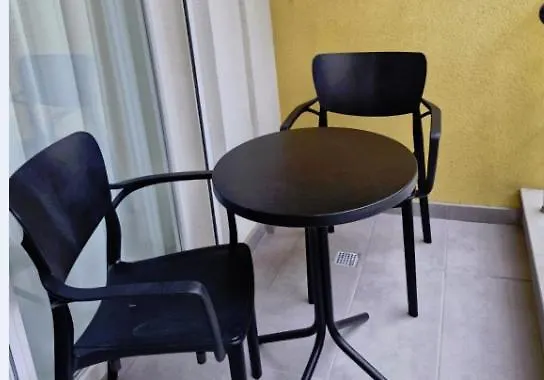 アパート Aurora Qerret *